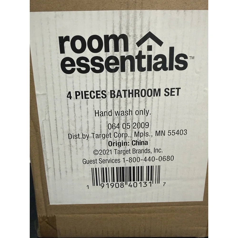 Room Essentials room essentials